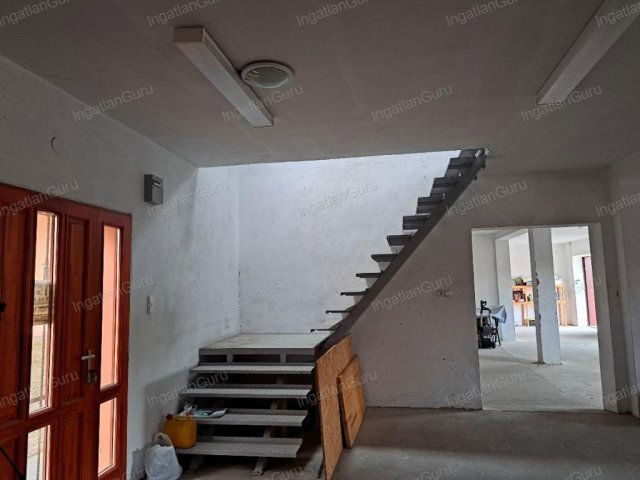 Eladó iroda, Kecskeméten 210 M Ft / költözzbe.hu