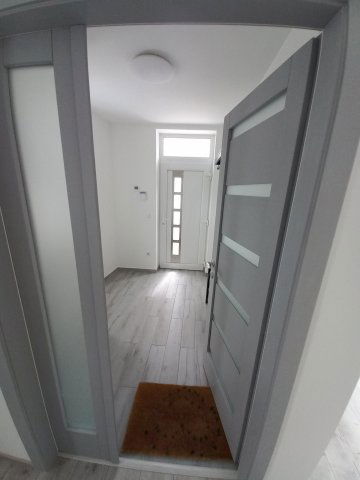 Kiadó téglalakás, albérlet, Gödöllőn 480 E Ft / hó, 3 szobás