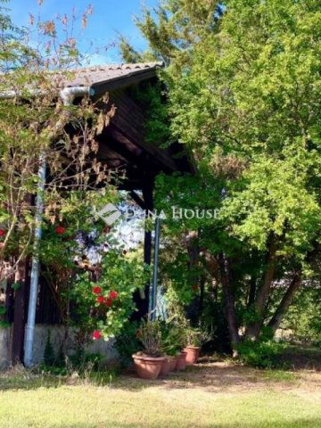 Eladó családi ház, Csopakon 82.9 M Ft, 2 szobás