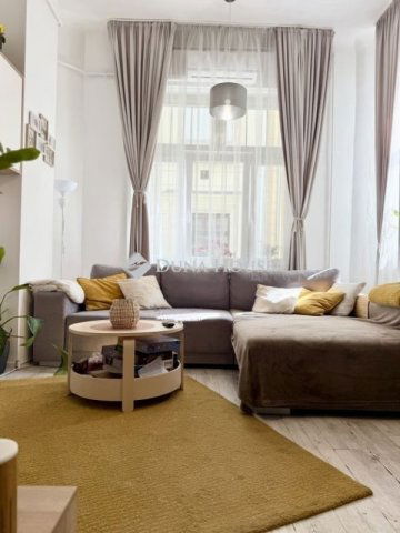 Eladó téglalakás, Budapesten, IX. kerületben 83.5 M Ft, 2 szobás