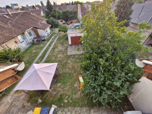 Eladó téglalakás, Nagykanizsán 64.5 M Ft, 6 szobás