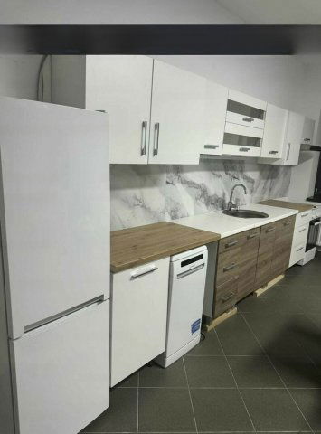 Kiadó téglalakás, albérlet, III. kerületben, Batthyány utcában