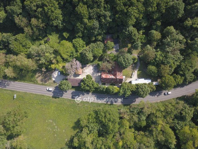 Eladó hotel, Csopakon 193 M Ft / költözzbe.hu