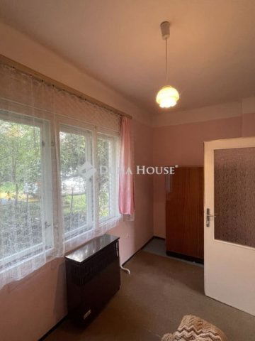 Eladó családi ház, Salgótarjánban 30 M Ft, 4 szobás