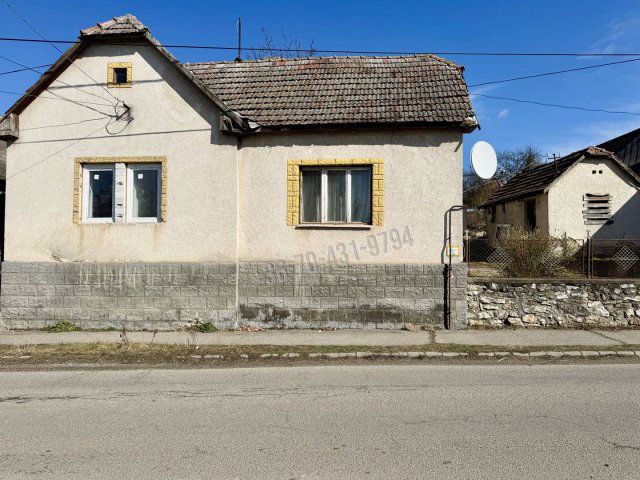 Eladó családi ház, Bélapátfalván 13.5 M Ft, 4 szobás