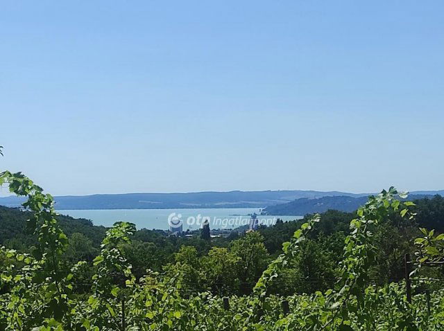 Eladó telek, Balatonfüreden 39.9 M Ft / költözzbe.hu