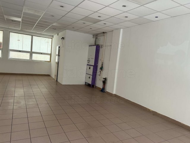 Kiadó üzlethelyiség, Nagykanizsán 150 E Ft / hó