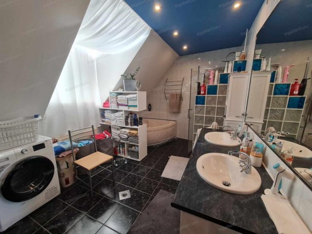 Eladó családi ház, Kecskeméten 85.9 M Ft, 3 szobás