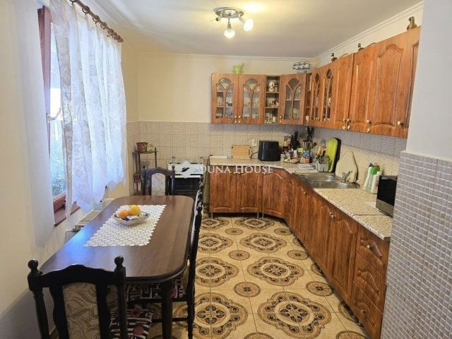 Eladó családi ház, Pilisen 54.9 M Ft, 4 szobás