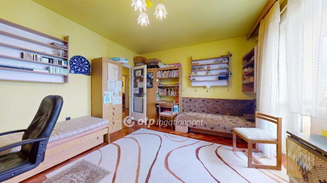 Eladó téglalakás, Nyíregyházán 59.9 M Ft, 3 szobás