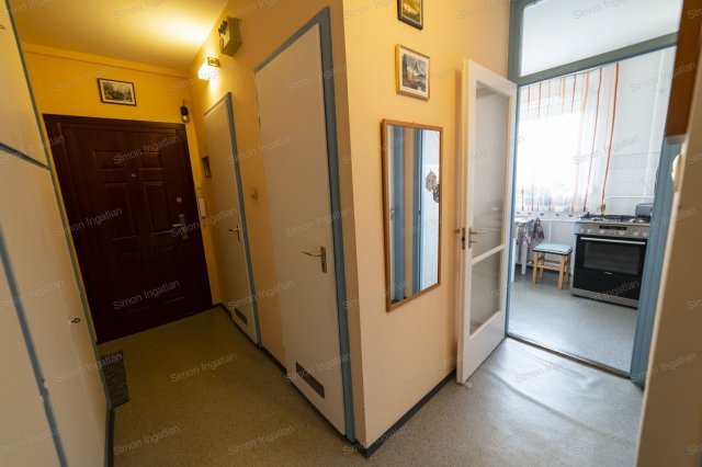 Eladó panellakás, Kecskeméten 42 M Ft, 2 szobás