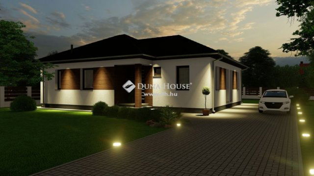 Eladó családi ház, Lajosmizsén 63.5 M Ft, 4 szobás