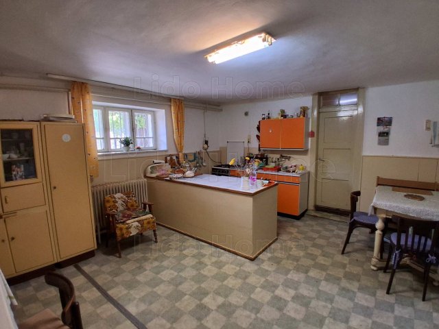 Eladó családi ház, Dörgicsén 119.9 M Ft, 4 szobás