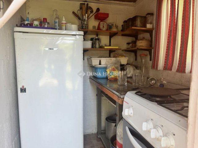 Eladó telek, Pécsett 8.5 M Ft / költözzbe.hu