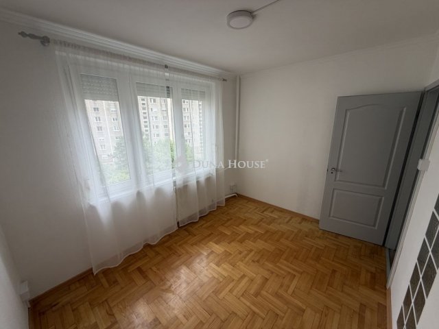 Eladó panellakás, Budapesten, XVIII. kerületben 64.9 M Ft