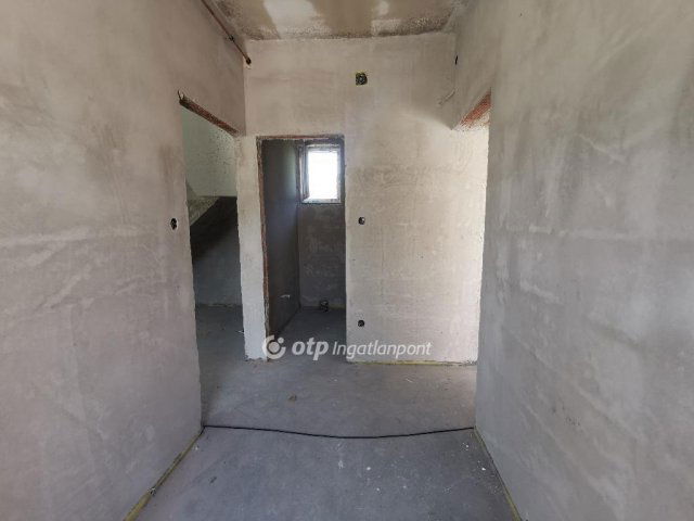 Eladó ikerház, Ráckevén 76 M Ft, 3+1 szobás