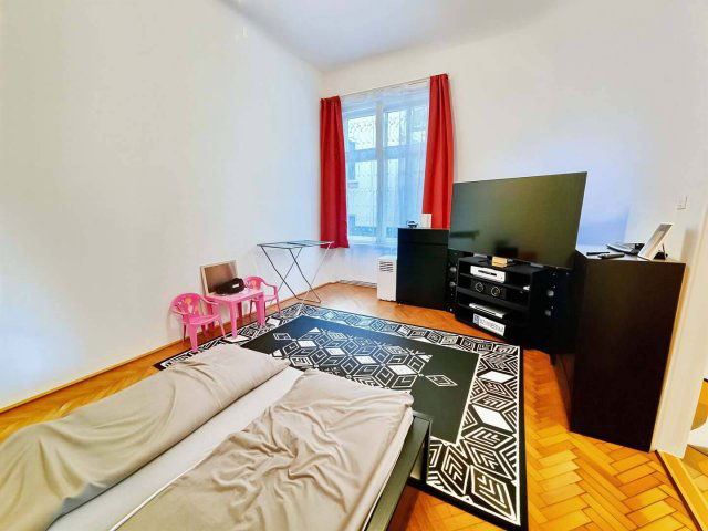 Eladó téglalakás, Budapesten, IX. kerületben, Lónyay utcában