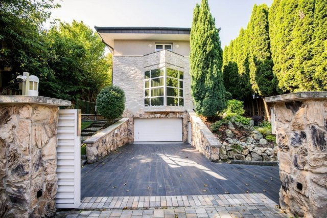 Eladó családi ház, Budapesten, II. kerületben 455 M Ft, 6 szobás