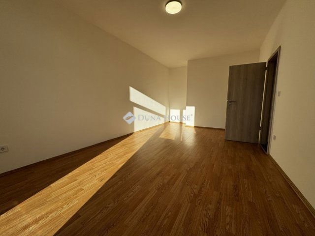 Kiadó téglalakás, albérlet, Körmenden 120 E Ft / hó