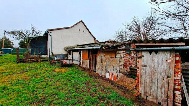 Eladó családi ház, Baracskán 49.9 M Ft, 2 szobás