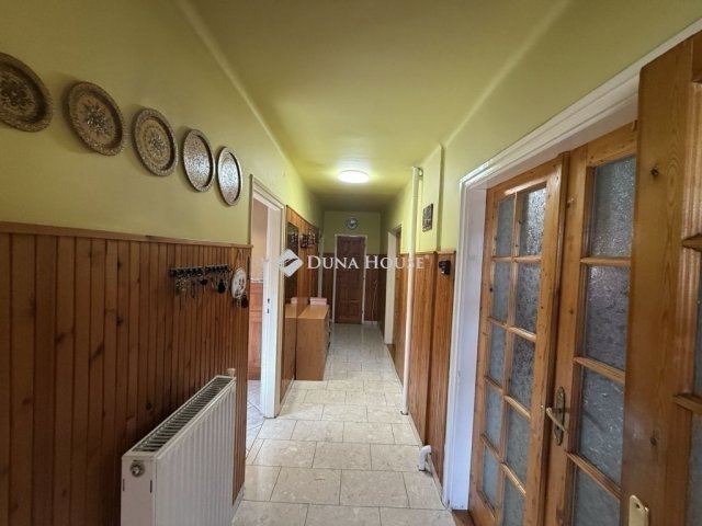 Eladó családi ház, Maglódon 99 M Ft, 6 szobás
