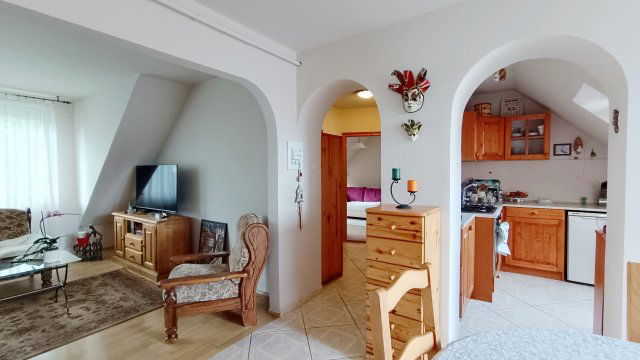 Eladó téglalakás, Szegeden 72 M Ft, 3 szobás