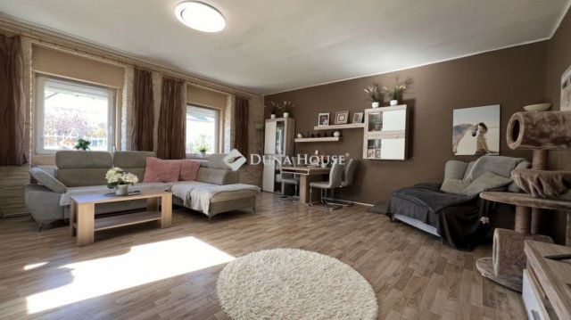 Eladó családi ház, Veszprémfajszon 69 M Ft, 3 szobás