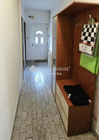Eladó családi ház, Dunaszekcsőn 27.5 M Ft, 3 szobás