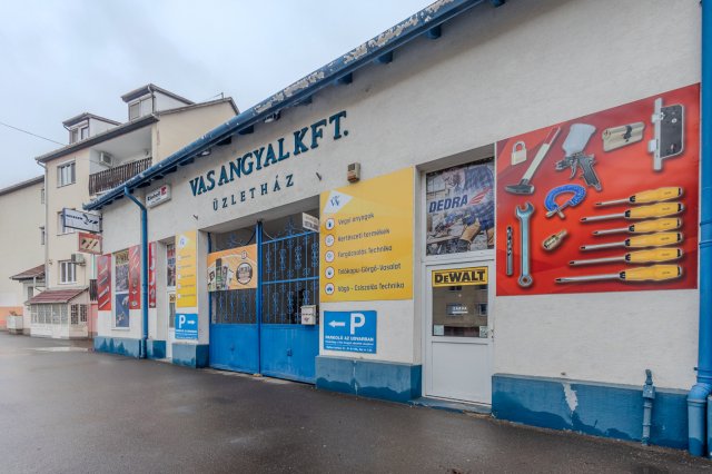 Eladó üzlethelyiség, Miskolcon 170 M Ft, 1 szobás