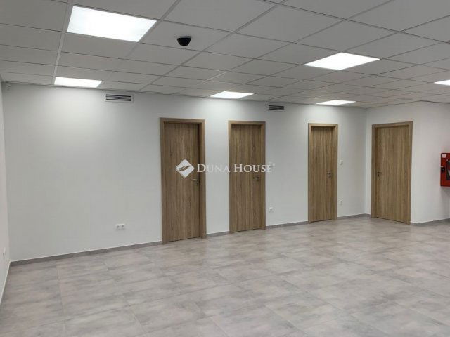 Kiadó üzlethelyiség, Sülysápon 275 E Ft / hó
