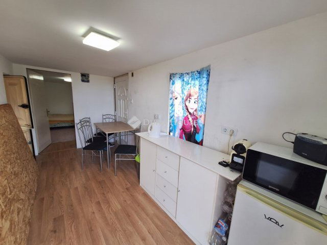 Eladó családi ház, Bicskén 19.5 M Ft, 2 szobás