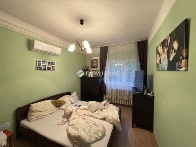 Eladó családi ház, Budapesten, XVII. kerületben 137.5 M Ft