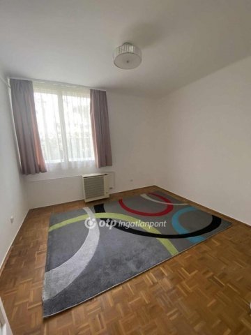 Eladó téglalakás, Miskolcon 27.9 M Ft, 2 szobás