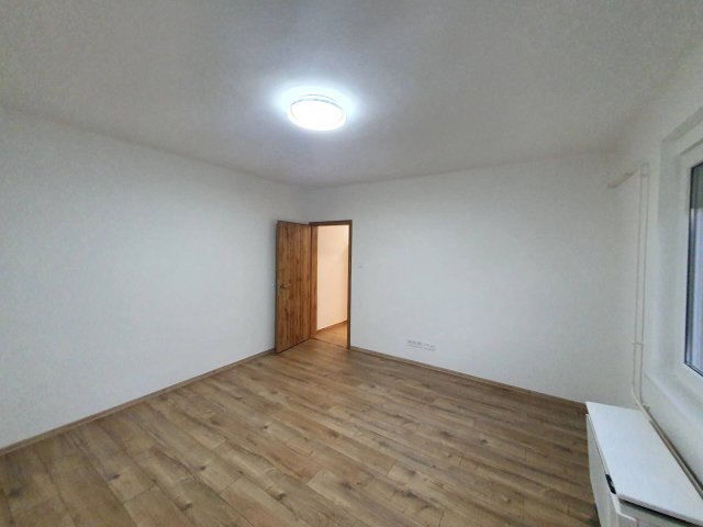 Kiadó téglalakás, albérlet, Pilisvörösváron 170 E Ft / hó