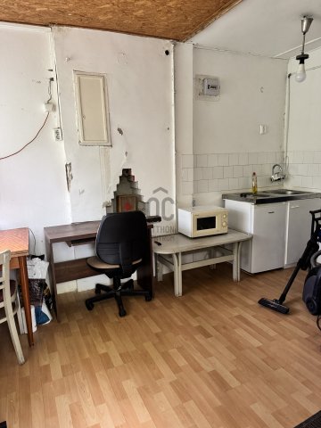 Eladó nyaraló, Szolnokon 24.9 M Ft, 1 szobás