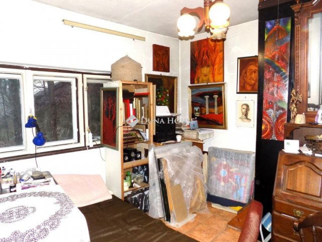 Eladó nyaraló, Velemen 42 M Ft, 2 szobás / költözzbe.hu