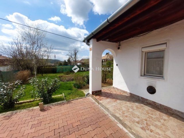 Eladó családi ház, Varsányon 19.5 M Ft, 2 szobás