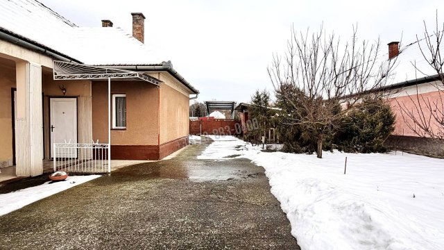 Eladó családi ház, Dabason 36.99 M Ft, 2 szobás