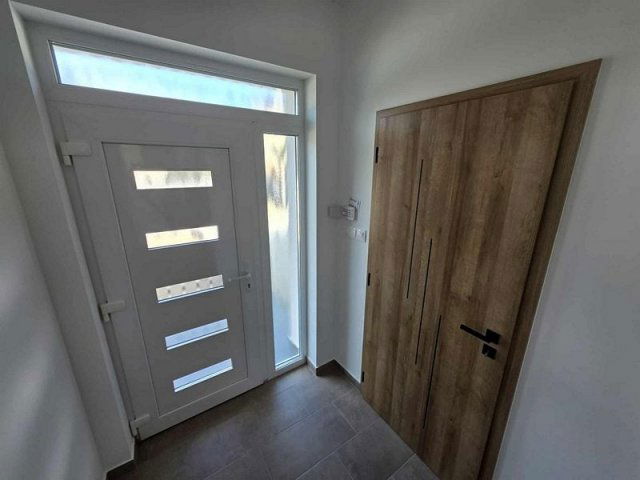 Eladó családi ház, Érden 164.8 M Ft, 5 szobás