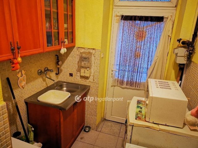 Eladó téglalakás, Budapesten, XIII. kerületben 53.9 M Ft