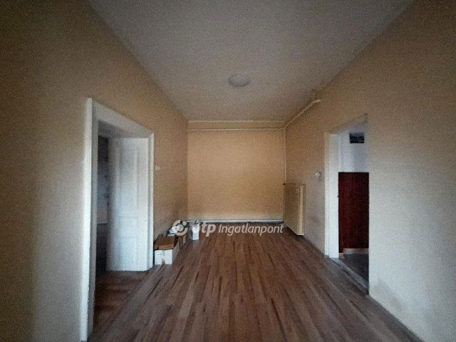 Eladó családi ház, Biharnagybajomban 9.51 M Ft, 1+2 szobás