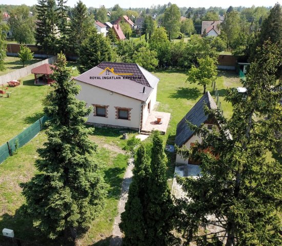 Eladó családi ház, Balatonmáriafürdőn, Rákóczi Ferenc utcában