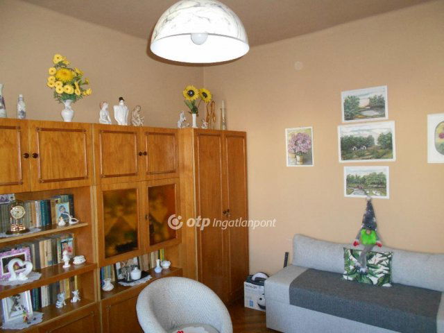 Eladó téglalakás, Kazincbarcikán 15.5 M Ft, 1 szobás