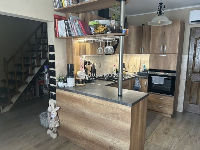 Eladó családi ház, Tolnán 94.5 M Ft, 4 szobás