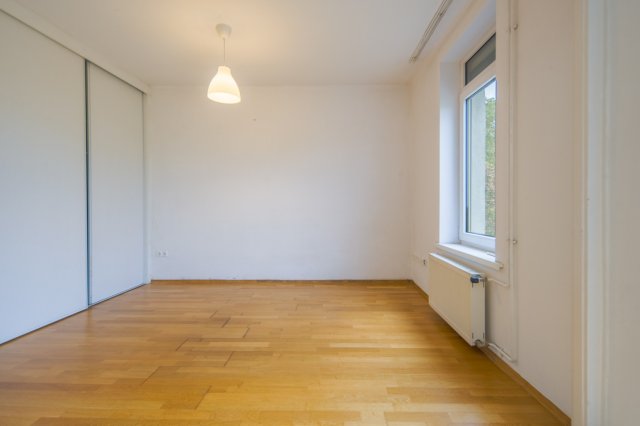 Eladó téglalakás, Budapesten, II. kerületben, Törökvész úton