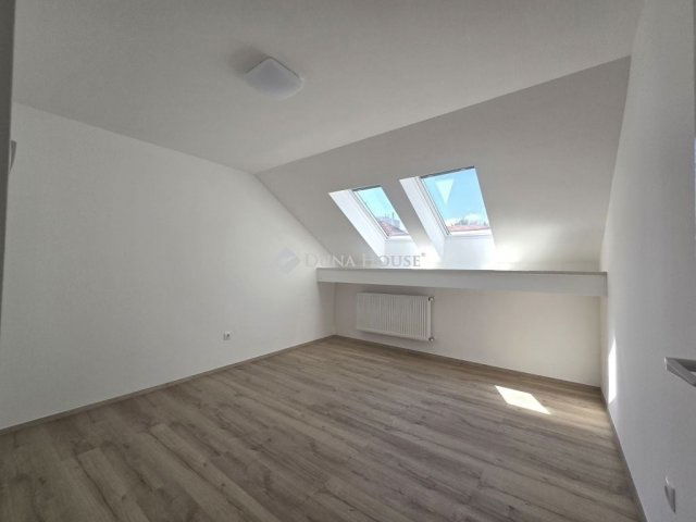 Eladó családi ház, Budapesten, XIX. kerületben 79.5 M Ft