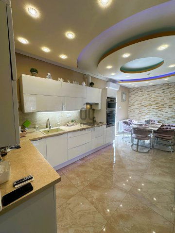 Eladó családi ház, Budapesten, XVIII. kerületben 96.9 M Ft