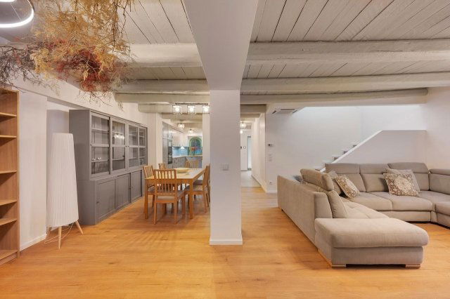 Eladó családi ház, Budaörsön 224 M Ft, 4 szobás