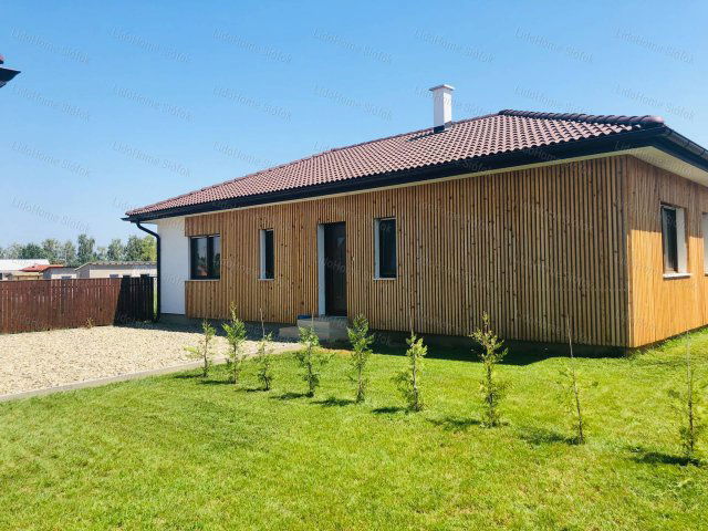 Eladó családi ház, Szántódon 125 M Ft / költözzbe.hu