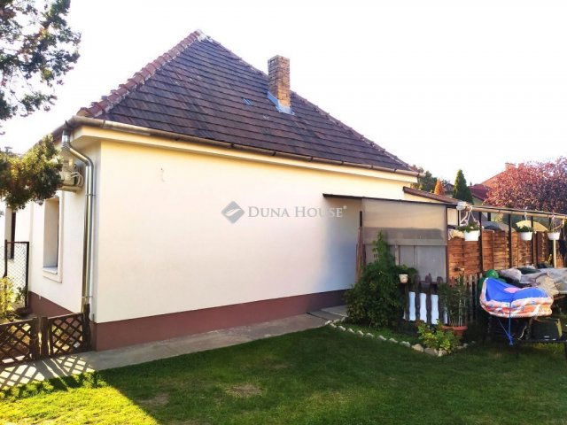 Eladó családi ház, XIV. kerületben, Lipótvár utcában
